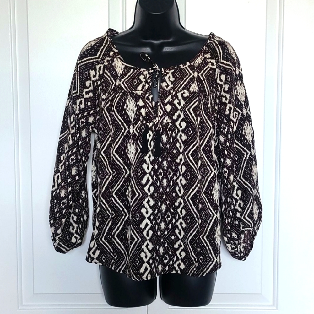 American Eagle Outfitters black long sleeve top